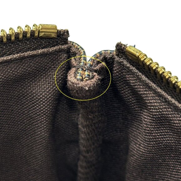 LOUIS VUITTON Authentic Brown Damier Shoulder Bag - Picture 12 of 12